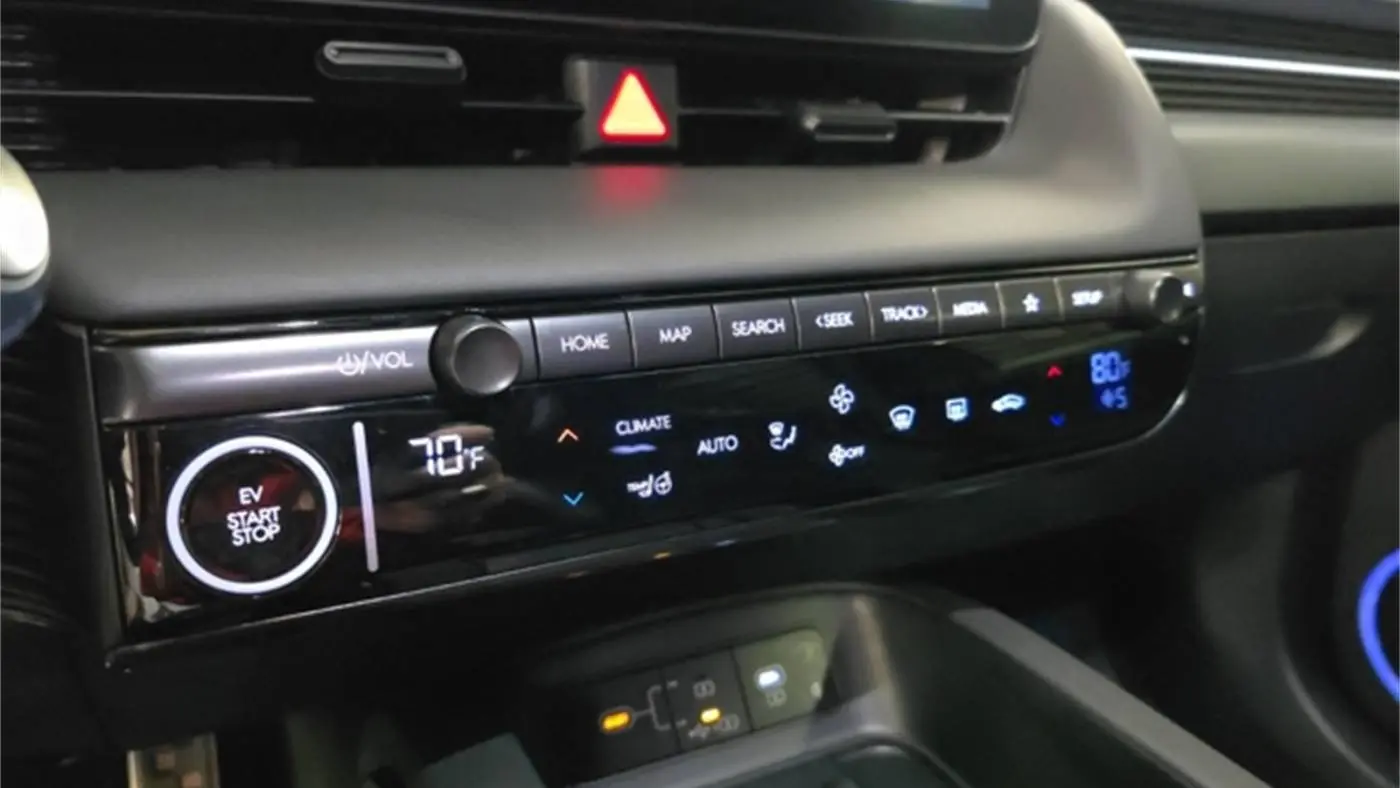 2025 Hyundai IONIQ 5 KM8KNDA84SU003240