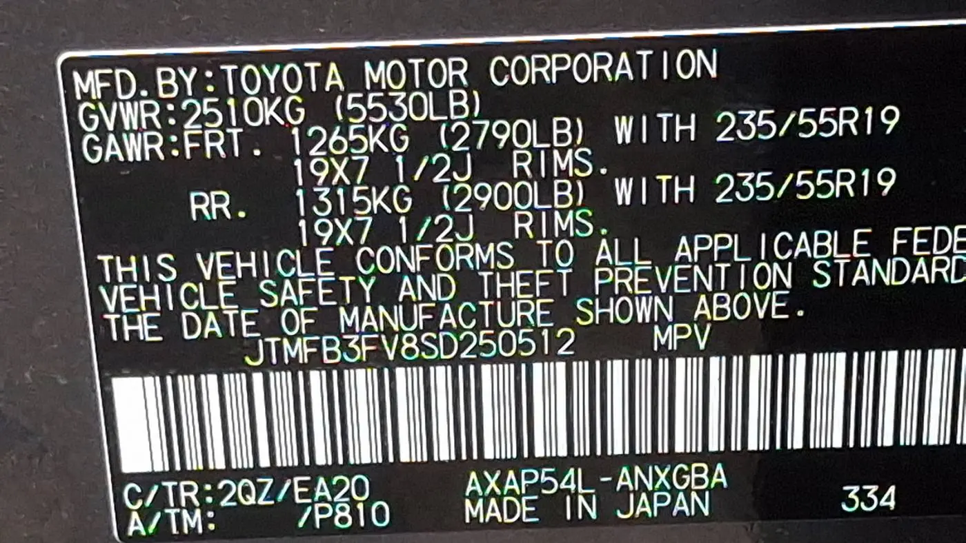 2025 Toyota RAV4 Plug-In Hybrid JTMFB3FV8SD250512