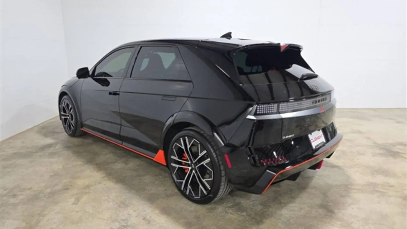 2025 Hyundai IONIQ 5 KM8KNDA84SU003240