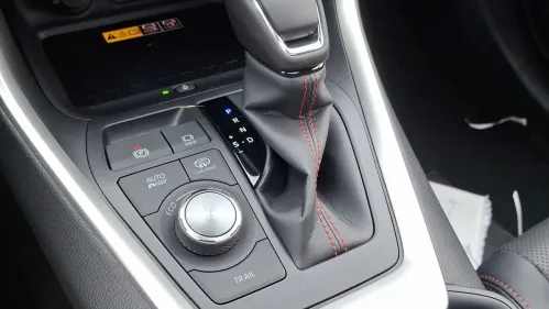 2025 Toyota RAV4 Plug-In Hybrid JTMFB3FV8SD250512