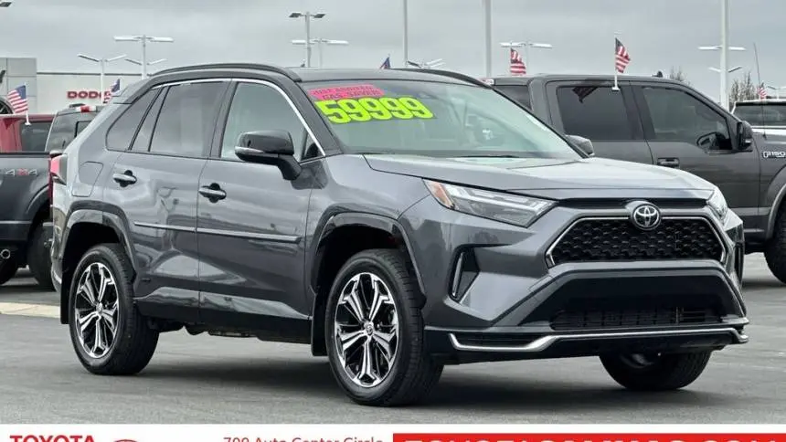 2025 Toyota RAV4 Plug-In Hybrid JTMEB3FV1SD247110