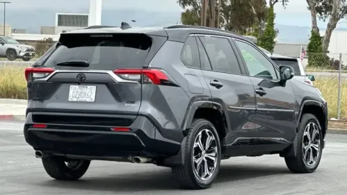 2025 Toyota RAV4 Plug-In Hybrid JTMEB3FV1SD247110