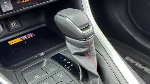 2025 Toyota RAV4 Plug-In Hybrid JTMEB3FV1SD247110