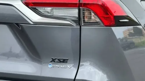 2025 Toyota RAV4 Plug-In Hybrid JTMEB3FV1SD247110