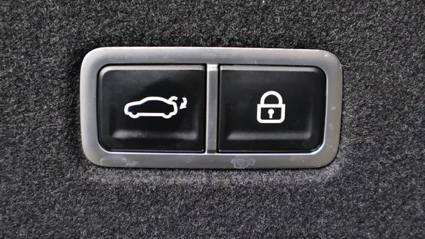 2023 Hyundai IONIQ 6 KMHM34AC5PA029809