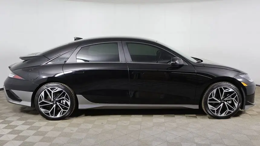 2023 Hyundai IONIQ 6 KMHM34AC5PA029809