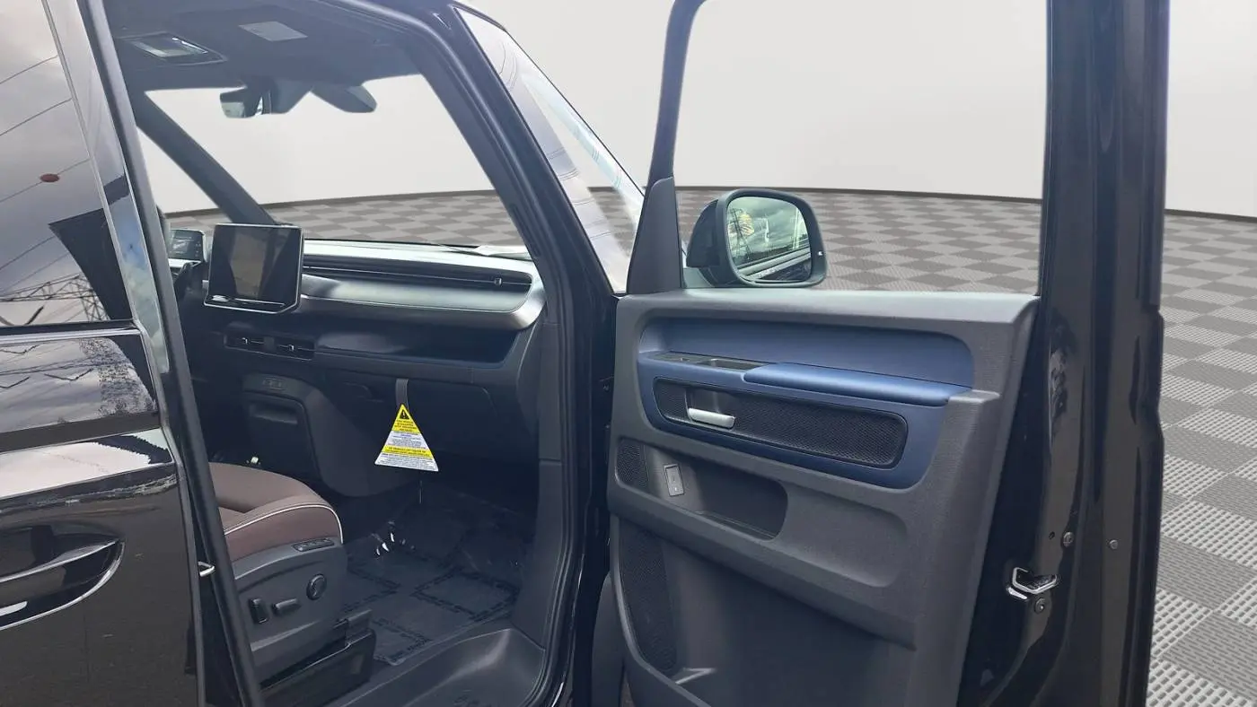 2025 Volkswagen ID.Buzz WVGAWVEB5SH020125