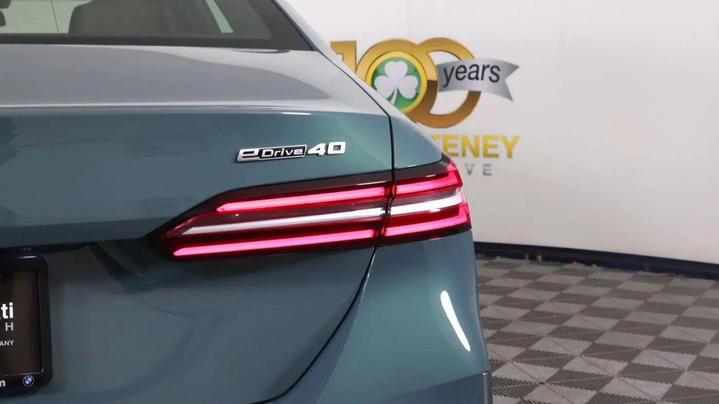 2024 BMW i5 WBY33FK01RCP96482