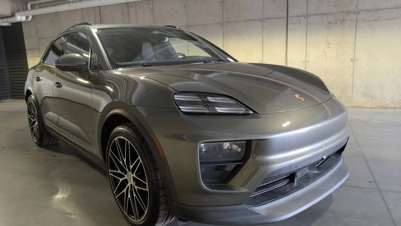 2024 Porsche Macan Electric WP1AA2XA1RL000074