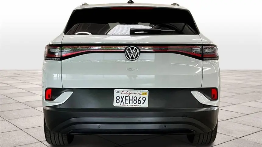 2021 Volkswagen ID.4 WVGTMPE25MP035551