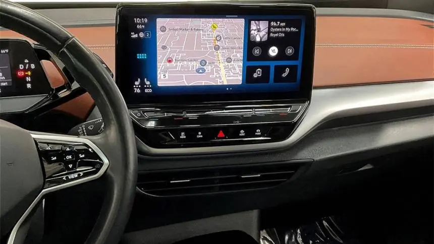 2021 Volkswagen ID.4 WVGTMPE25MP035551