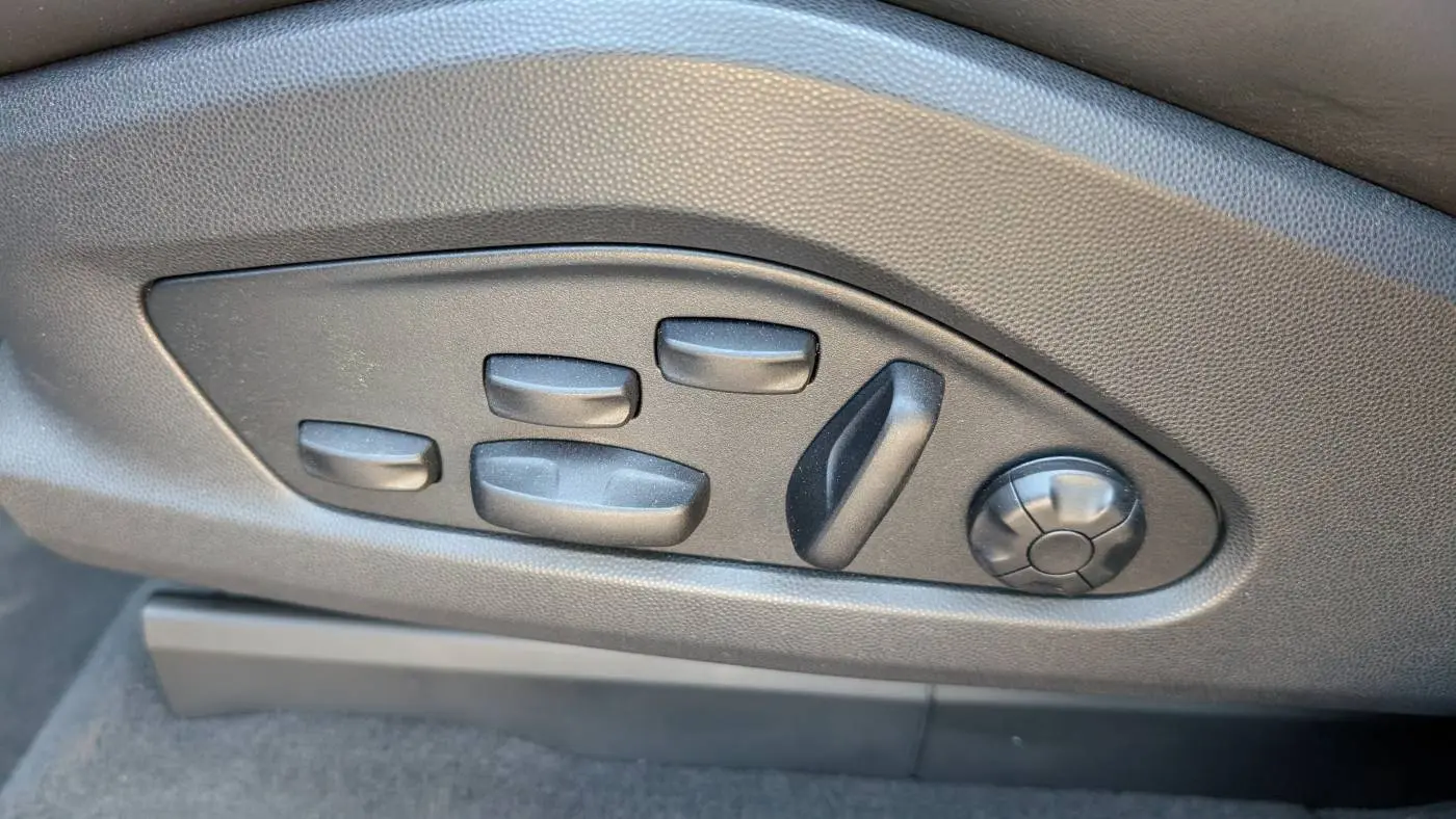 2024 Porsche Macan Electric WP1AA2XA1RL000074