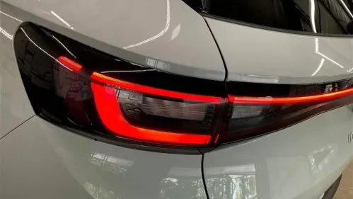 2021 Volkswagen ID.4 WVGTMPE25MP035551