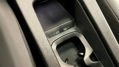 2021 Volkswagen ID.4 WVGTMPE25MP035551