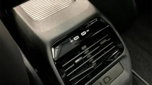 2021 Volkswagen ID.4 WVGTMPE25MP035551