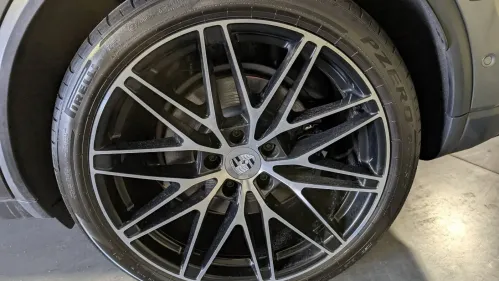 2024 Porsche Macan Electric WP1AA2XA1RL000074
