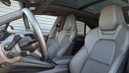 2024 Porsche Macan Electric WP1AA2XA1RL000074