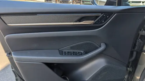 2024 Porsche Macan Electric WP1AA2XA1RL000074