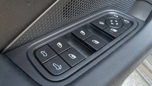2024 Porsche Macan Electric WP1AA2XA1RL000074
