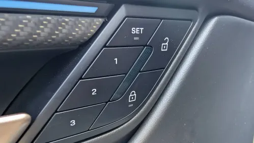 2024 Porsche Macan Electric WP1AA2XA1RL000074