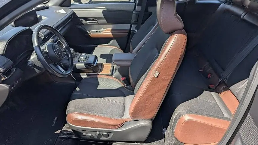 2022 Mazda MX-30 EV JM1DRADB6N0100541