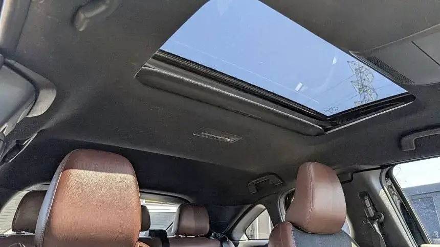 2022 Mazda MX-30 EV - Images - 11