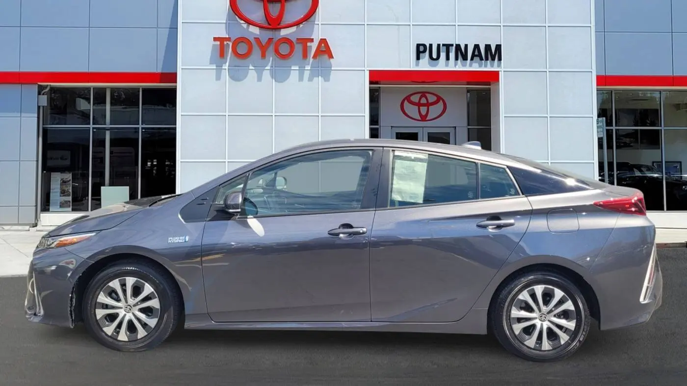 2021 Toyota Prius Prime JTDKAMFP4M3183750