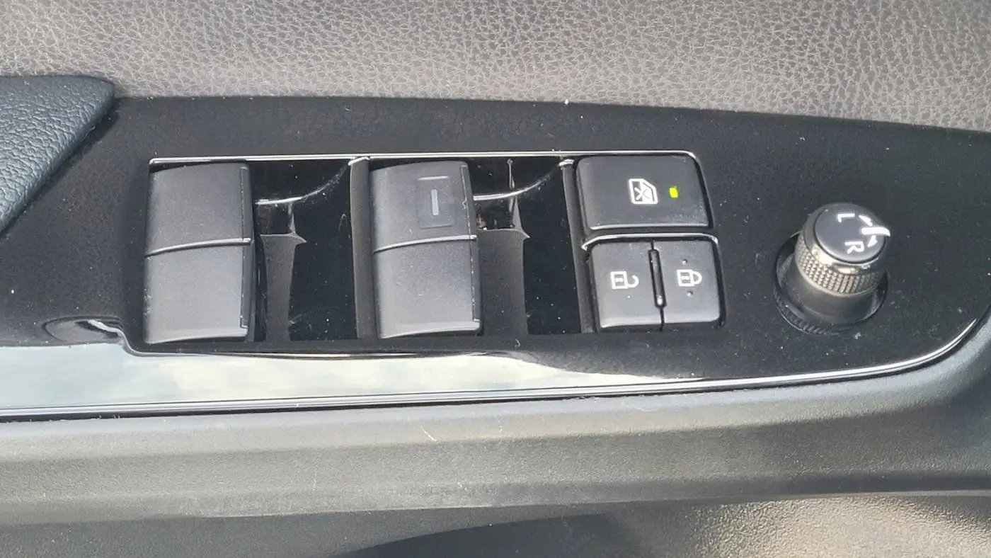 2021 Toyota Prius Prime JTDKAMFP4M3183750