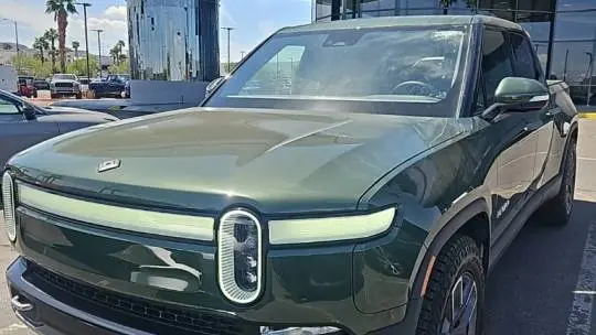 2023 Rivian R1T 7FCTGBAA5PN027147