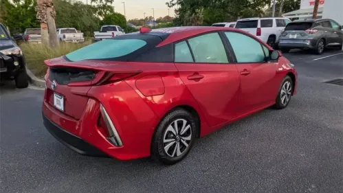 2018 Toyota Prius Prime - Images - 4