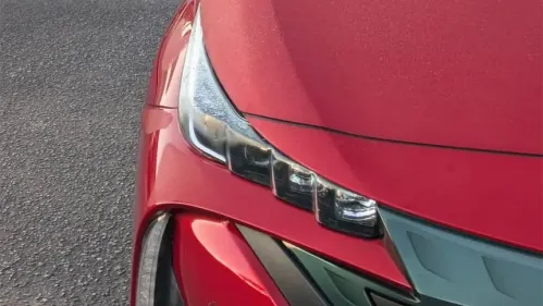 2018 Toyota Prius Prime - Images - 10