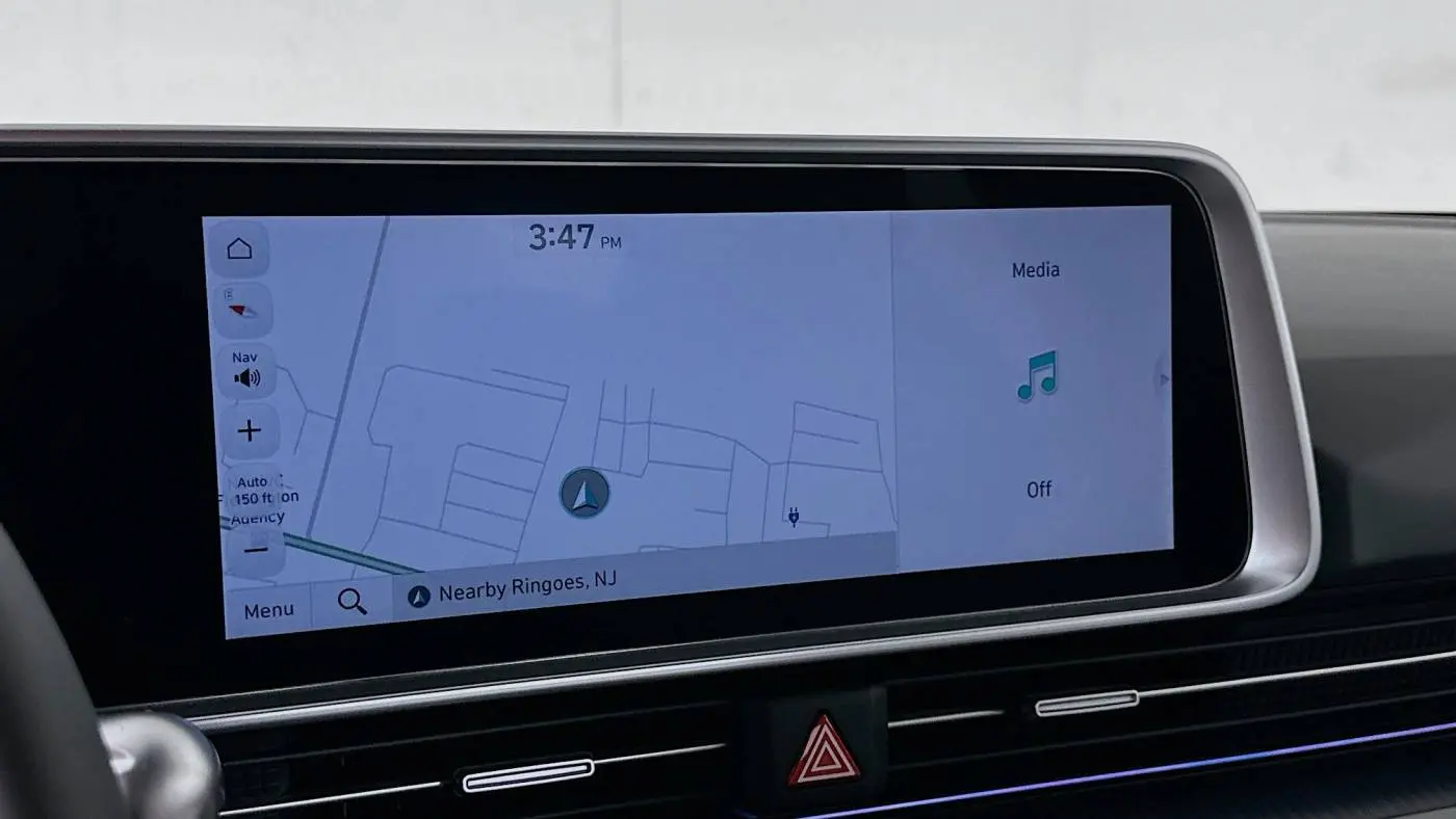 2024 Hyundai IONIQ 6 KMHM34AC2RA077058