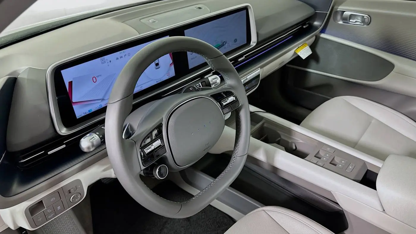 2024 Hyundai IONIQ 6 KMHM34AC2RA077058