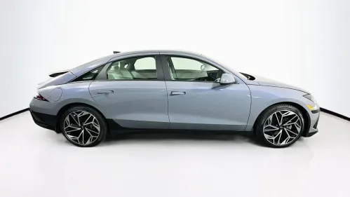 2024 Hyundai IONIQ 6 KMHM34AC2RA077058