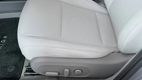 2024 Hyundai IONIQ 6 KMHM34AC2RA077058