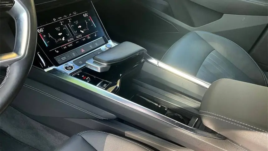 2023 Audi e-tron WA1AAAGE8PB025455