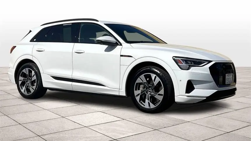 2023 Audi e-tron WA1AAAGE8PB025455