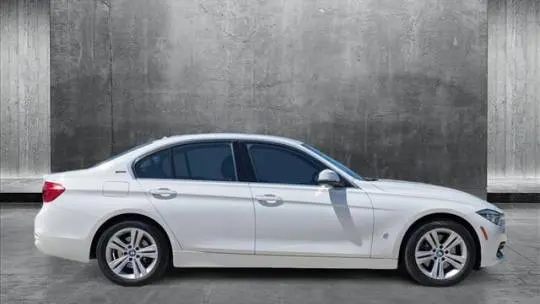 2018 BMW 3 Series WBA8E1C54JA756229
