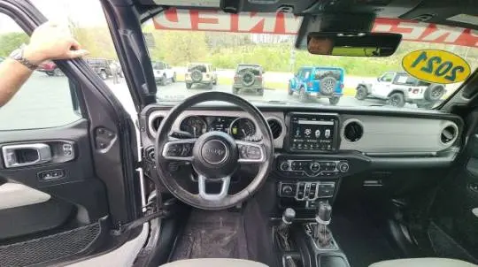 2021 Jeep Wrangler 1C4JJXP64MW686129