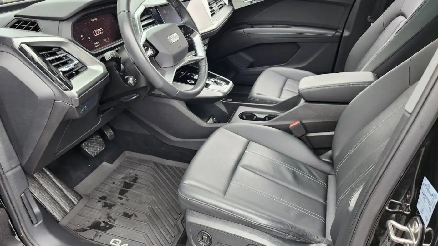 2023 Audi Q4 e-tron WA1L2BFZXPP005016