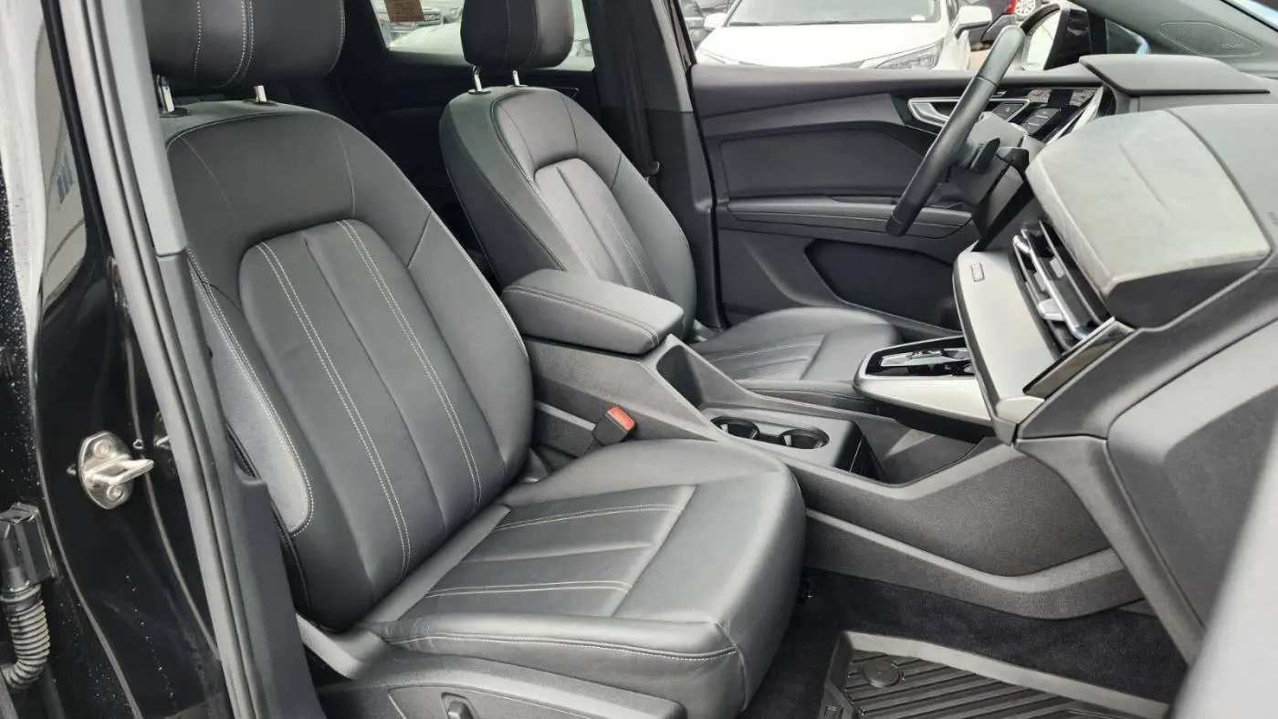 2023 Audi Q4 e-tron WA1L2BFZXPP005016