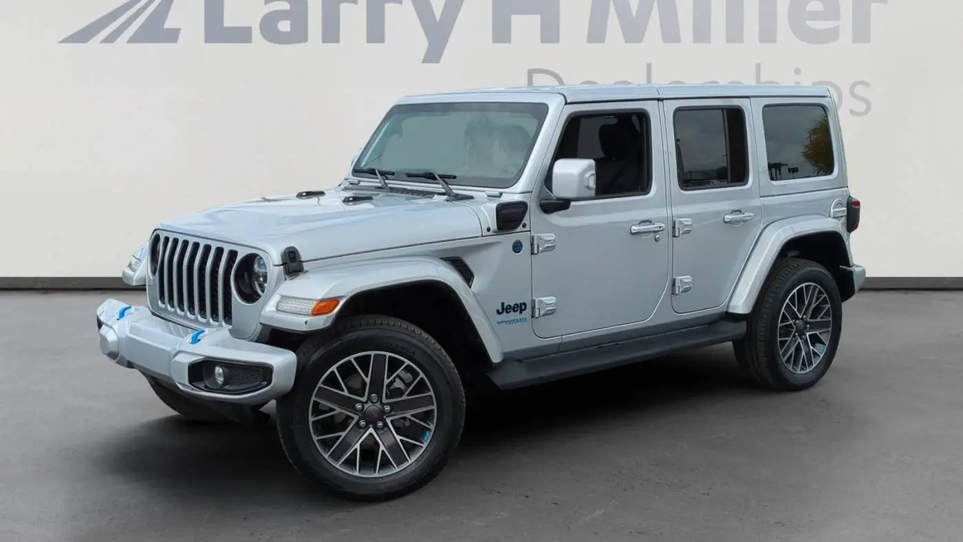 2022 Jeep Wrangler 1C4JJXP68NW156344