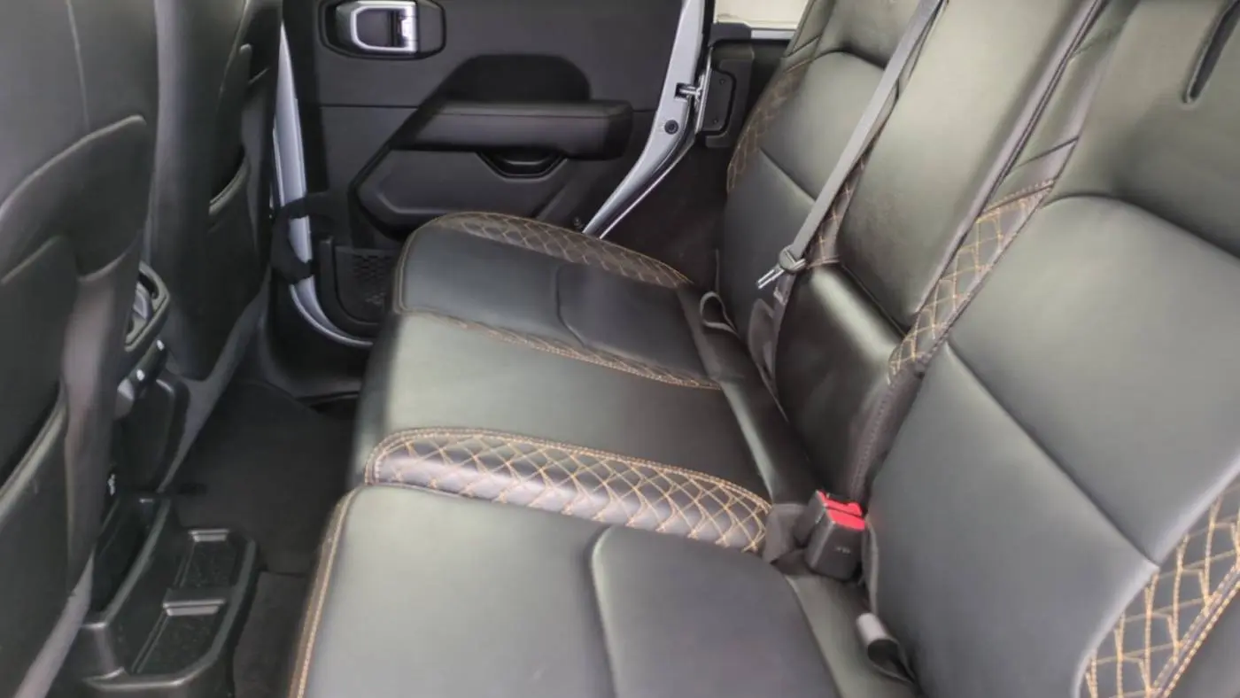 2022 Jeep Wrangler 1C4JJXP68NW156344