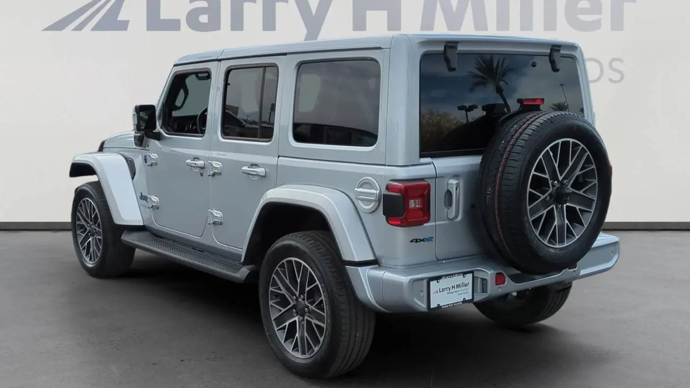 2022 Jeep Wrangler 1C4JJXP68NW156344