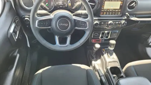 2023 Jeep Wrangler 1C4JJXR68PW522013