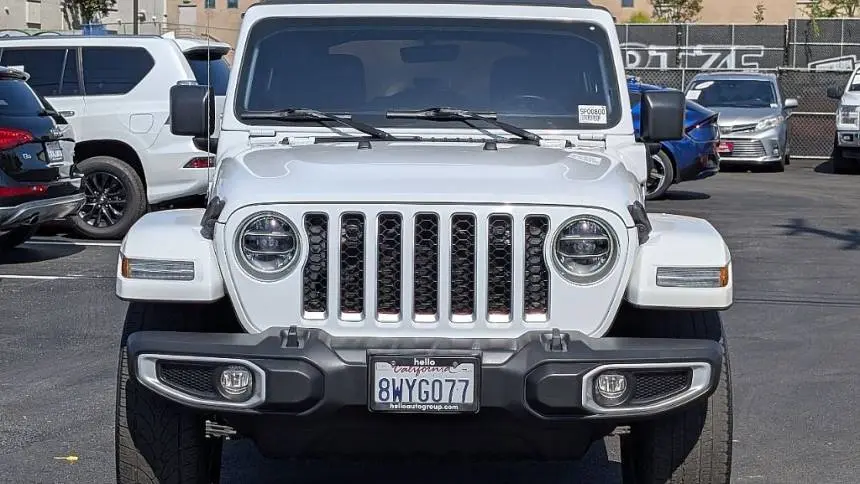 2021 Jeep Wrangler 1C4JJXP6XMW742946