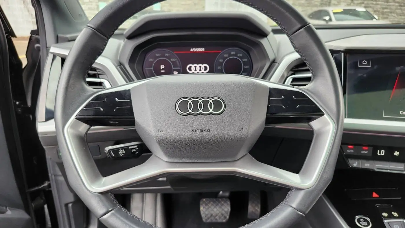 2023 Audi Q4 e-tron WA1L2BFZXPP005016