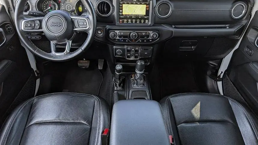 2021 Jeep Wrangler 1C4JJXP6XMW742946