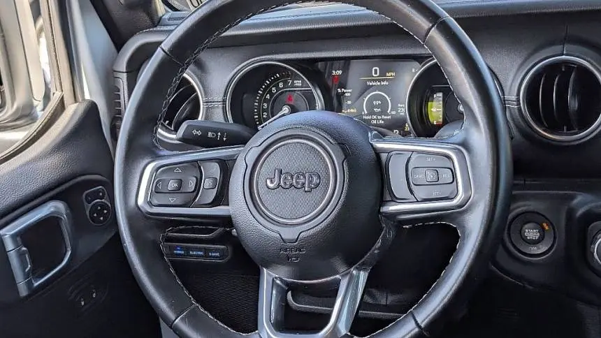 2021 Jeep Wrangler 1C4JJXP6XMW742946