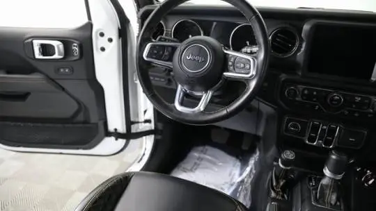 2022 Jeep Wrangler 1C4JJXP65NW161100